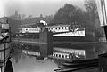 Die Schönbrunn im Schwimmdock der DDSG-Werft in Òbuda (1938)