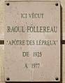 Plaque en hommage à Raoul Follereau au no 46.