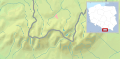 Mapa konturowa Tatr, w centrum znajduje się czarny trójkącik z opisem „Myślenickie Turnie”