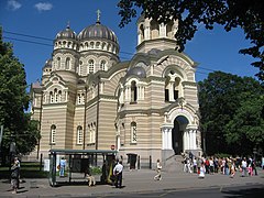 Catedral de la Natividad de Riga, construida en 1876 bajo Imperio ruso