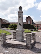 Le monument aux morts.