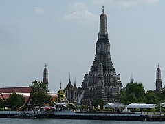 Wat Arun di Bangkok