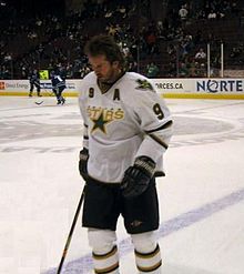 Photographie de Modano avec les Stars de Dallas