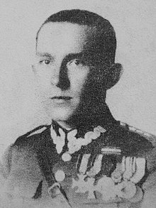 Tadeusz Jandura kpt. kawaler VM.jpg