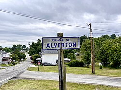 Sign at the entrance of the village of Alverton from Fenton Road.