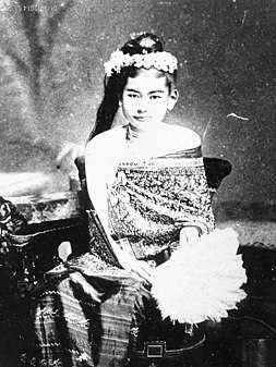 Thu Thiri Sanda Wadi, Tinetarr Mainnsamee - Vương nữ của Miến Điện, con gái của Mindon Min