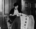 Suffragetten Alice Paul i gang med et syarbejde