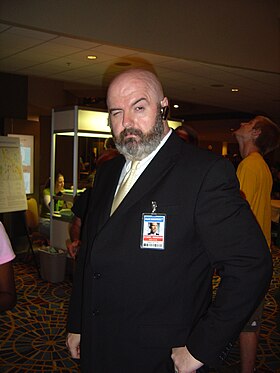 Cosplay d'Obadiah Stane.