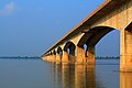 Mahatma Gandhi Setu, pon ki kouvri Ganges nan Patna.