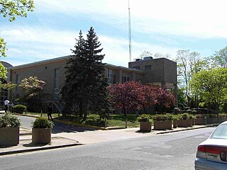 Beth Medrash Govoha (Hebrew: בית מדרש גבוה), in Lakewood, Ocean County, the world's largest Jewish yeshiva outside Israel. New Jersey is home to the second-highest Jewish American population per capita, after New York, and the fastest-growing Orthodox Jewish population.[165][166]