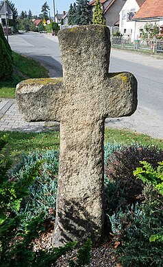 Krzyż w Lutomii Dolnej