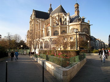 L'église Saint-Eustache.