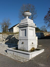 La fontaine de Buzy.