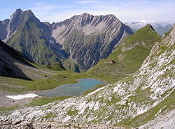 vrchol Freispitze a chata Memminger Hütte