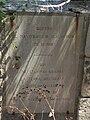 Stèle en honneur à Ulysse dans l'ex-jardin botanique.