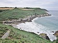 Le GR 34 et les falaises en direction de la Pointe de Kerivoal (visible à l'arrière-plan) vus depuis la falaise située à l'est de Pors Lesven.