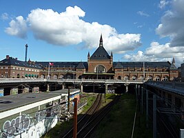 Das Hauptgebäude des Kopenhagener Hauptbahnhofs, Ansicht von Norden