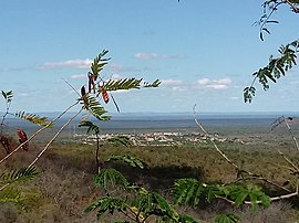 A sede do município vista de cima da Serra Grande.