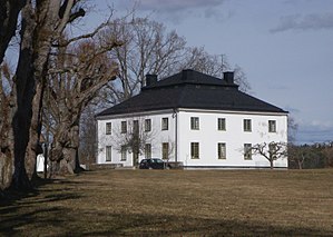 Trångsunds herrgård i april 2012.