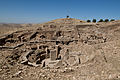 Temple de Göbekli Tepe (milleni X-VIII avC) qu'es una construccion de pèira pus anciana de l'Istòria.