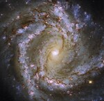 M61 galaxbild som innehåller data inte bara från Hubble, utan även från FORS-kameran vid European Southern Observatorys mycket stora teleskop.