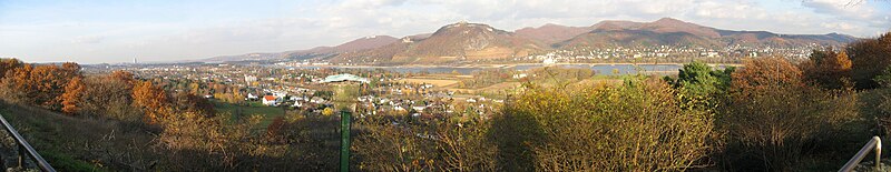 Siebengebierge vedere de pe Rodderberg