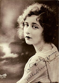 Mildred Harris cirka 1918–1920.