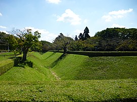 復元された椎木門の馬出