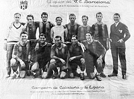 Samitier (middelste op onderste rij) in 1928 als speler van Barcelona