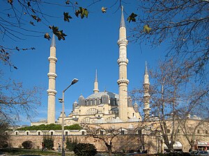Мечеть Селіміє — символ міста