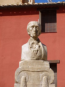 Estatua y plaza dedicadas a Isidoro de Antillón y Marzo.