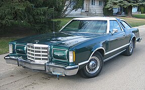 1977 Ford Thunderbird (Ford Torino platform)