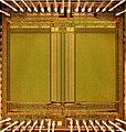 chipul de siliciu pentru M27C1001 EPROM cu o capacitate de 1 Mbit (128K x 8)