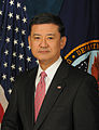 Eric Shinseki Secretario de Asuntos de los Veteranos (anunciado el 7 de diciembre de 2008)[61]​