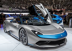 Pininfarina Battista Grigio Luserna Battista, Genfer Auto-Salon 2019