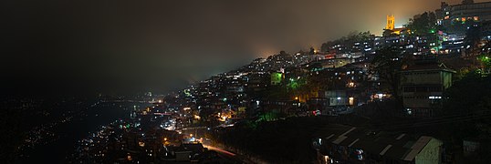 Shimla la nuit. Septembre 2011.