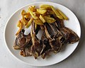 Asturijoje pienu maitinto ėriuko mėsos patiekalas