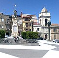 Piazza Regina Elena e campanile della Matrice