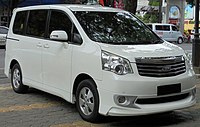 2013 Toyota NAV1 V (Indonesia)