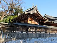 三間社流造の竹駒神社本殿後部