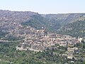 Panorama di Ibla e la città nuova sullo sfondo