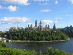 La Collina del Parlamento vista da Gatineau