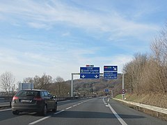 Bifurcation vers l'A43 vers Lyon depuis l'A48