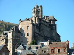 Le château d'Estaing, XVe, XVIe et XVIIe siècles.