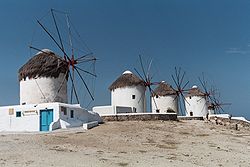 Větrné mlýny na ostrově