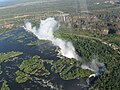 Victoriafallene sett fra helikopter.