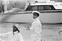 Photo du diadoque Constantin sur son bateau.