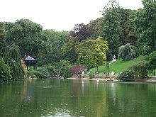 La lago de parko Montsouris