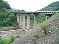 Viaducto en Ananuri