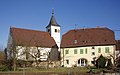 Georgskirche mit Pfarrhaus